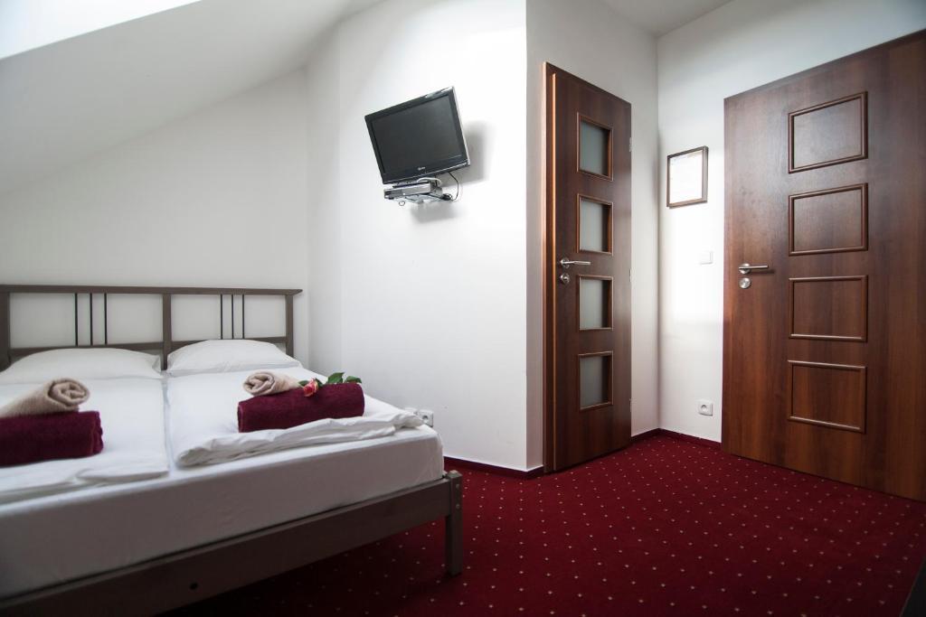 Hotel Krusnohorsky Dvur Cínovec Cameră foto